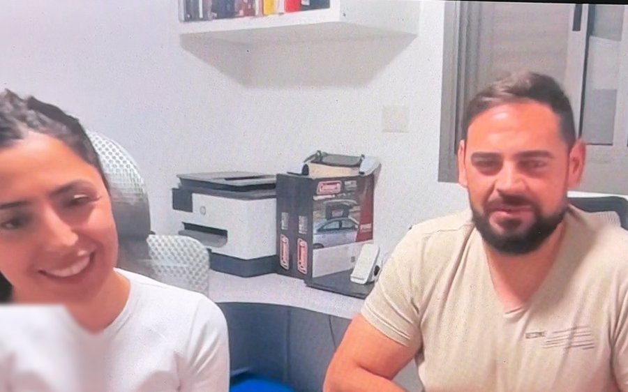 אילנה וגל בפגישה עם אבי כהן